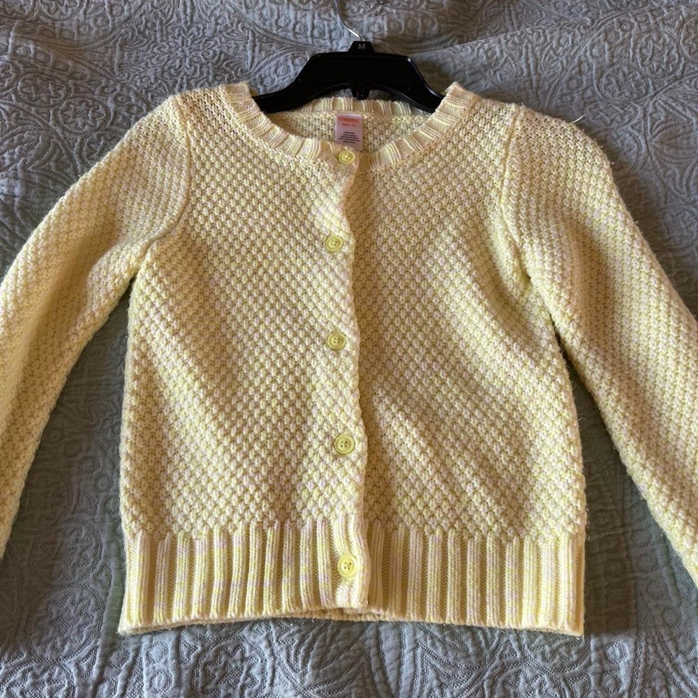 Yellow button sweater, adorable!!